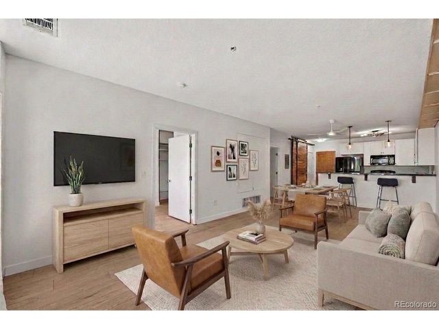 3101 Blake St 205, Denver, CO 80205