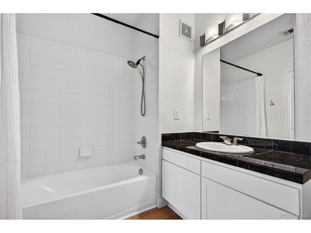 3101 Blake St 205, Denver, CO 80205