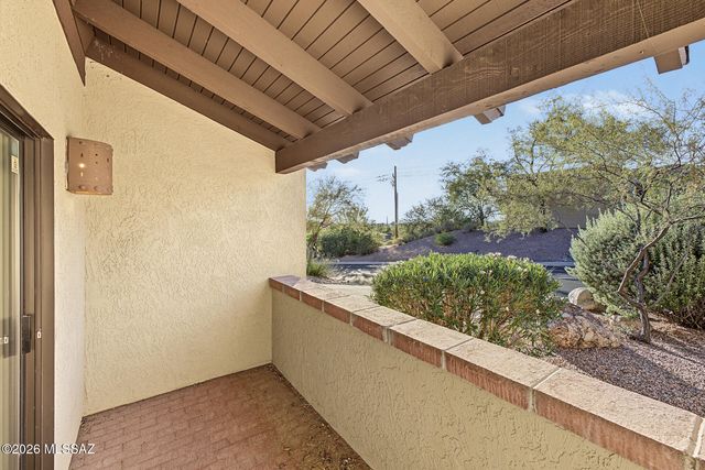 764 E Camino Diestro, Oro Valley, AZ 85704