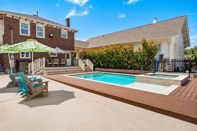 1606 Rosenberg Street, Galveston, TX 77550