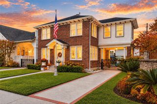 1606 Rosenberg Street, Galveston, TX 77550