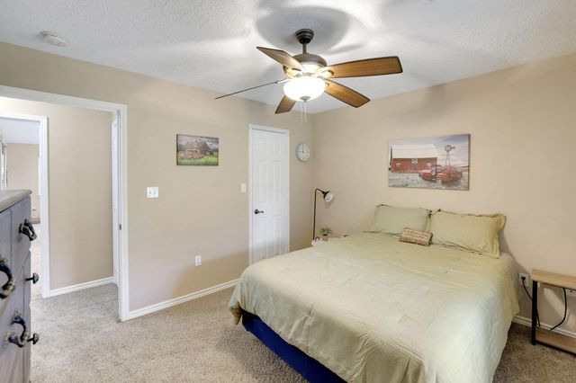 413 Barnett Lane, Livingston, TX 77351