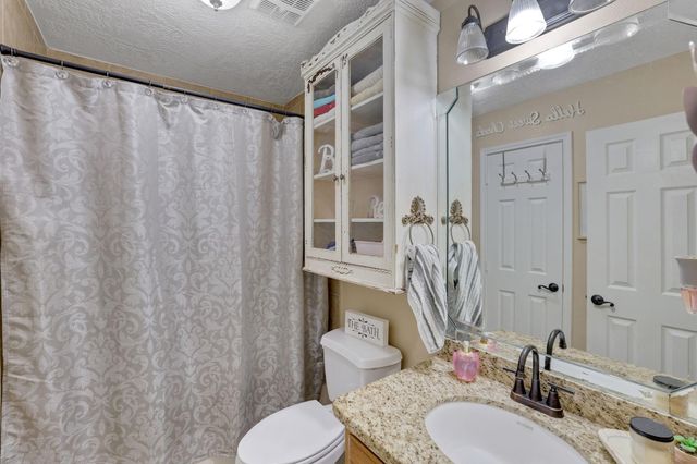 413 Barnett Lane, Livingston, TX 77351