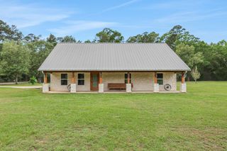 413 Barnett Lane, Livingston, TX 77351