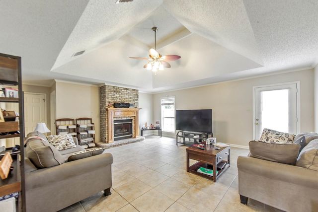 507 Vanessa Dr, Houma, LA 70360