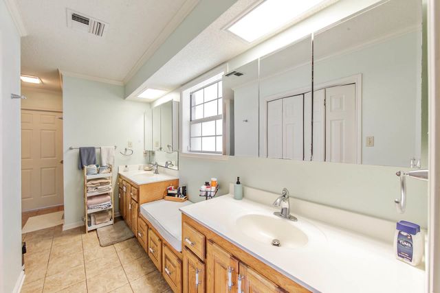 507 Vanessa Dr, Houma, LA 70360