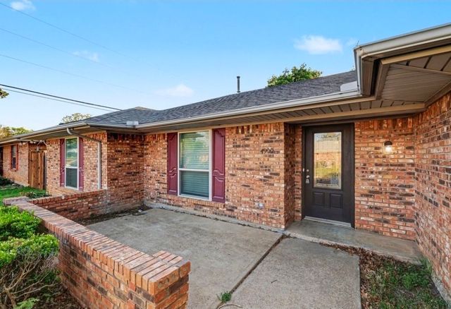 4900 Ridgeline Drive, Arlington, TX 76017