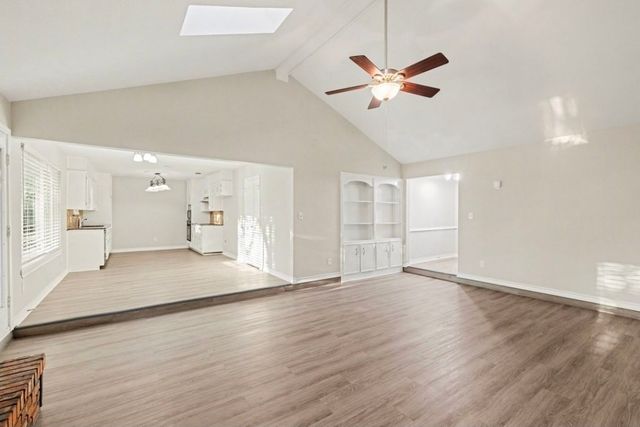 4900 Ridgeline Drive, Arlington, TX 76017