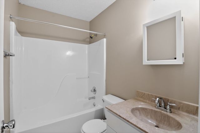 3654 Cedar Pine Place, Indianapolis, IN 46235