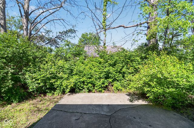 3654 Cedar Pine Place, Indianapolis, IN 46235