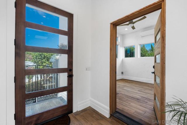 2402 Alto Cerro Circle, San Diego, CA 92109