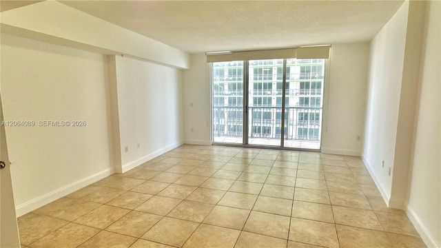 1750 N Bayshore Drive 2607, Miami, FL 33132