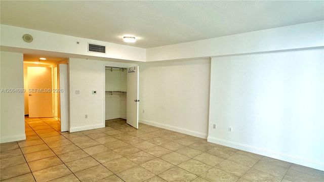 1750 N Bayshore Drive 2607, Miami, FL 33132