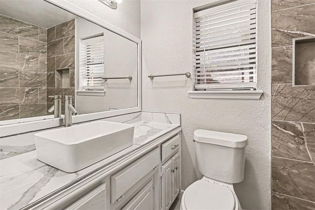 2441 E Hills Drive, Moore, OK 73160