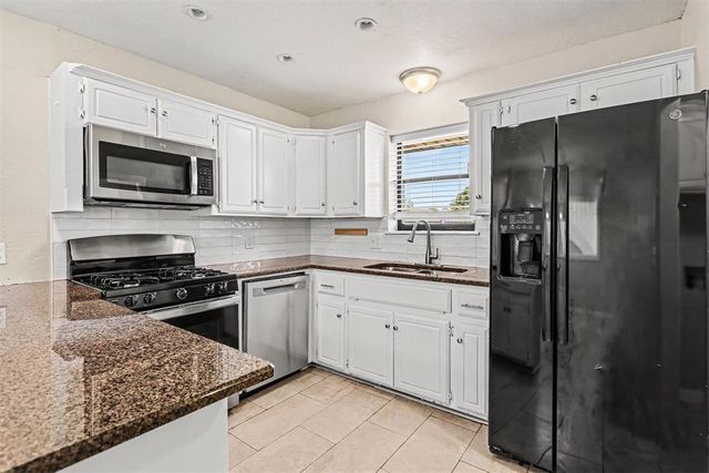 2441 E Hills Drive, Moore, OK 73160