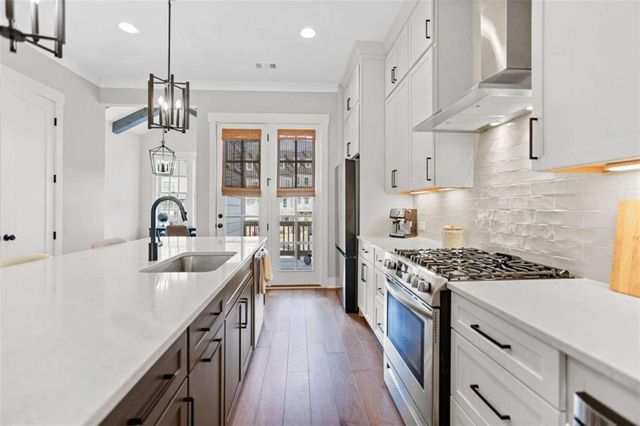 4466 Lemon St, Acworth, GA 30101