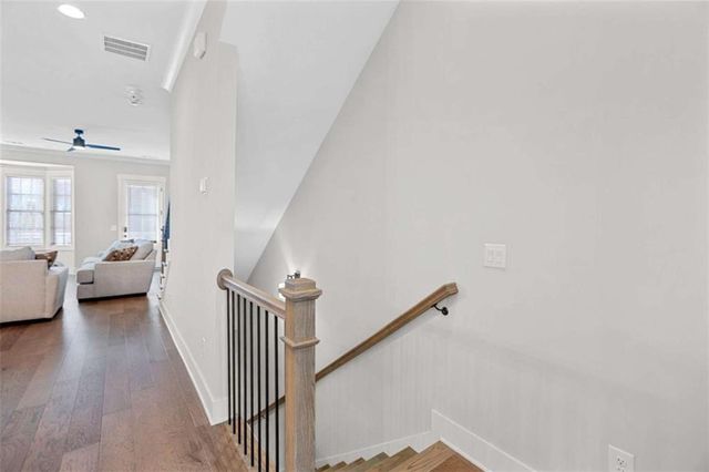 4466 Lemon St, Acworth, GA 30101