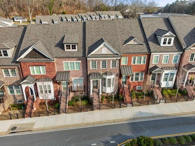 4466 Lemon St, Acworth, GA 30101