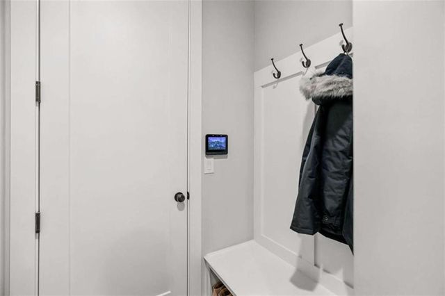 4466 Lemon St, Acworth, GA 30101