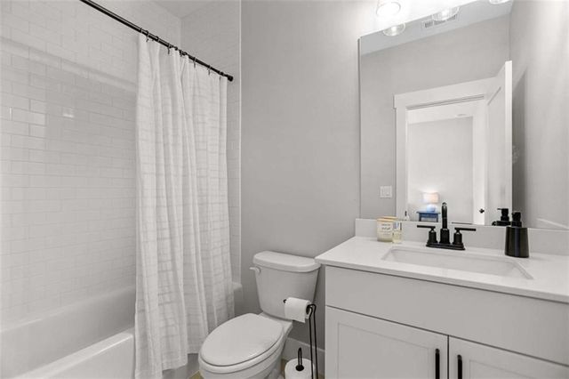 4466 Lemon St, Acworth, GA 30101