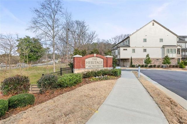 4466 Lemon St, Acworth, GA 30101