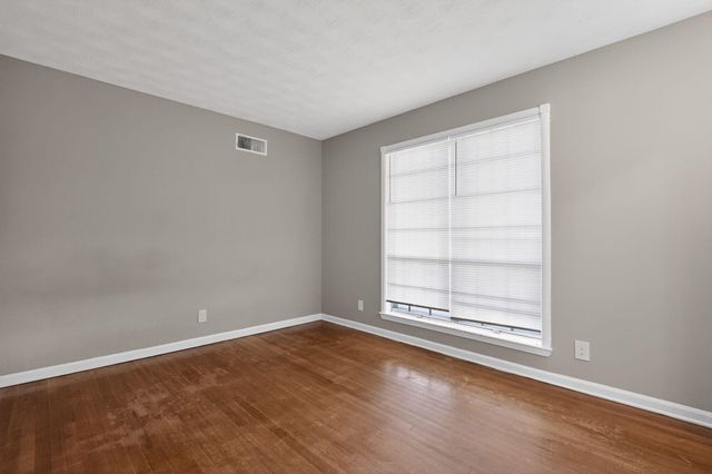 3346 COVINGTON PIKE, Memphis, TN 38134