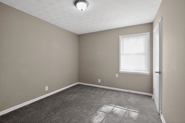 3346 COVINGTON PIKE, Memphis, TN 38134