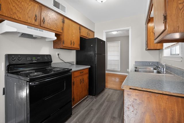 3346 COVINGTON PIKE, Memphis, TN 38134