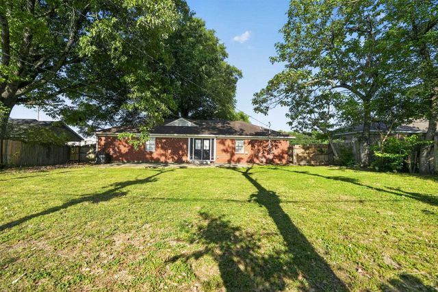 3346 COVINGTON PIKE, Memphis, TN 38134