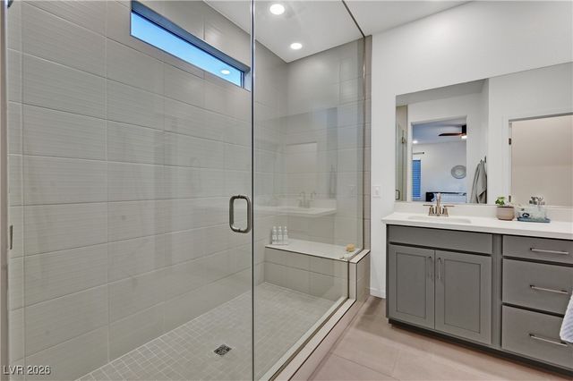 11636 Desert Hollow Avenue, Las Vegas, NV 89138