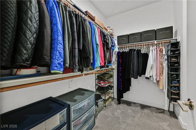 11636 Desert Hollow Avenue, Las Vegas, NV 89138