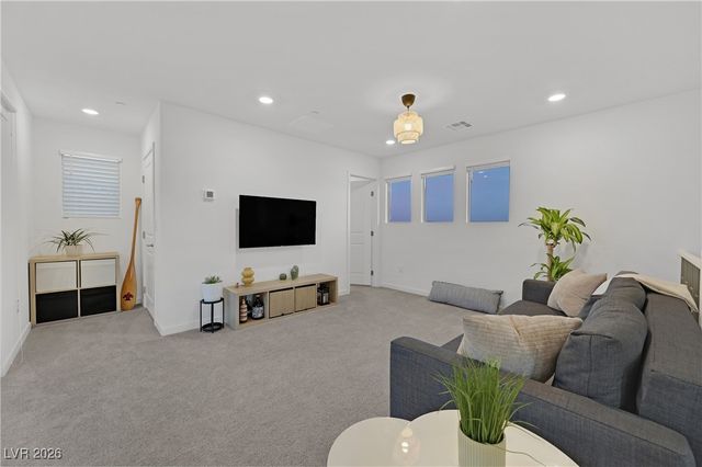 11636 Desert Hollow Avenue, Las Vegas, NV 89138