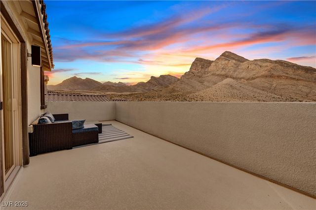 11636 Desert Hollow Avenue, Las Vegas, NV 89138