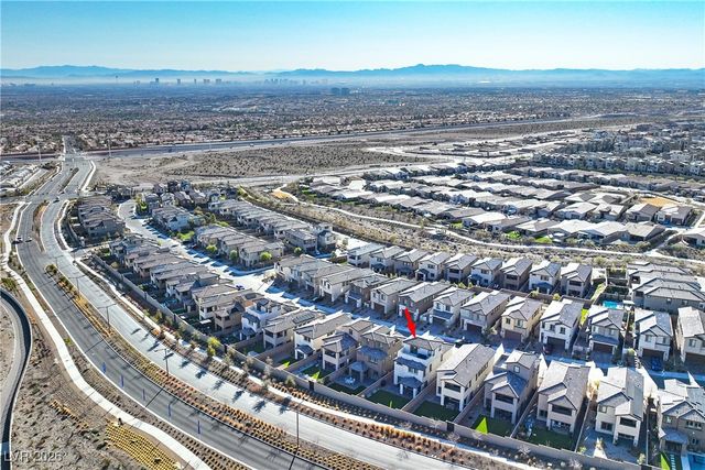 11636 Desert Hollow Avenue, Las Vegas, NV 89138