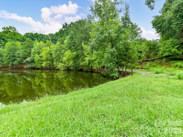 5838 Lake Providence Lane, Charlotte, NC 28277