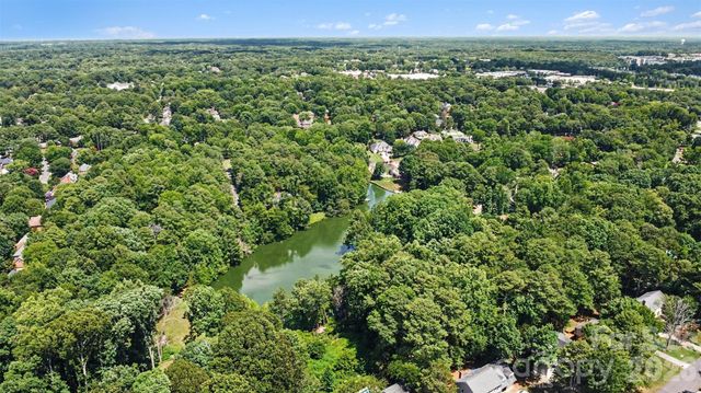 5838 Lake Providence Lane, Charlotte, NC 28277