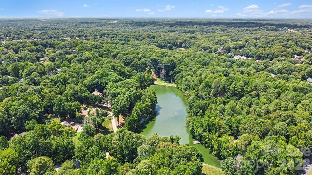 5838 Lake Providence Lane, Charlotte, NC 28277