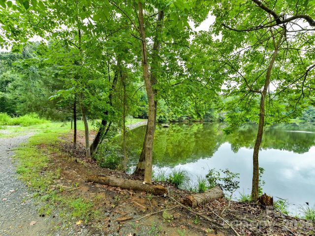 5838 Lake Providence Lane, Charlotte, NC 28277