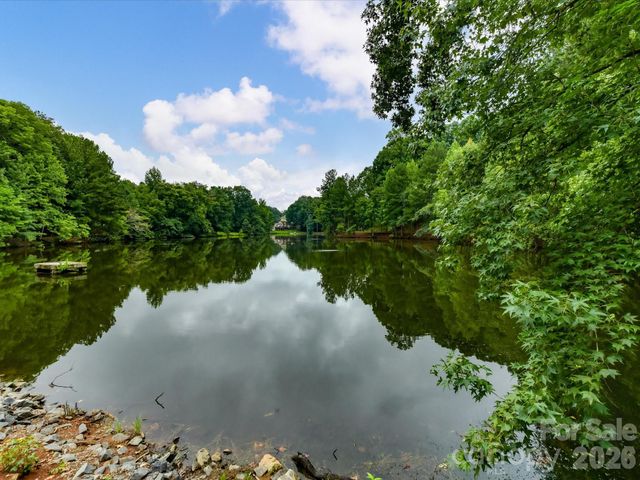 5838 Lake Providence Lane, Charlotte, NC 28277