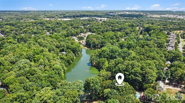 5838 Lake Providence Lane, Charlotte, NC 28277
