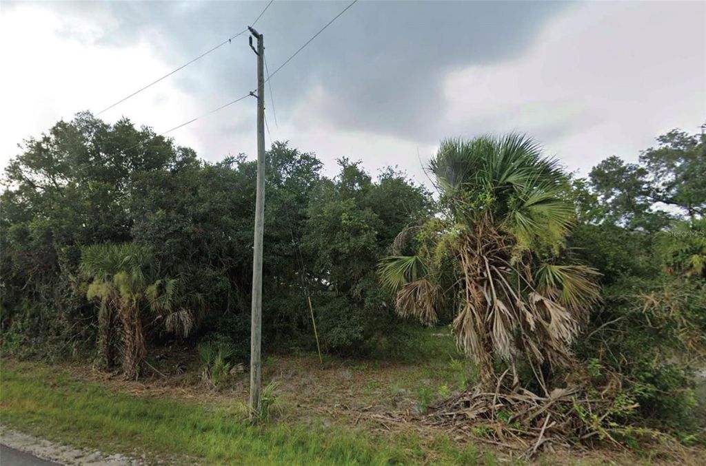 GREENTREE AVENUE, North Port, FL 34286