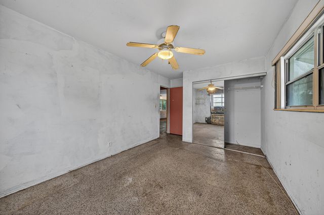 27 NE 17th Avenue, Pompano Beach, FL 33060