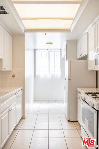 6922 Knowlton Place 103, Los Angeles, CA 90045