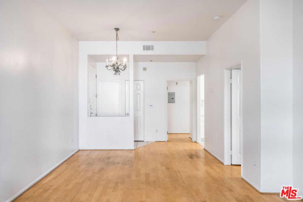 6922 Knowlton Place 103, Los Angeles, CA 90045 — photo 3