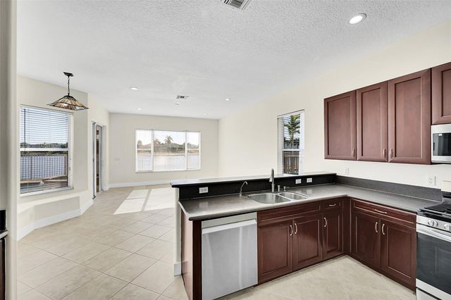 1221 Bay View Way, Wellington, FL 33414