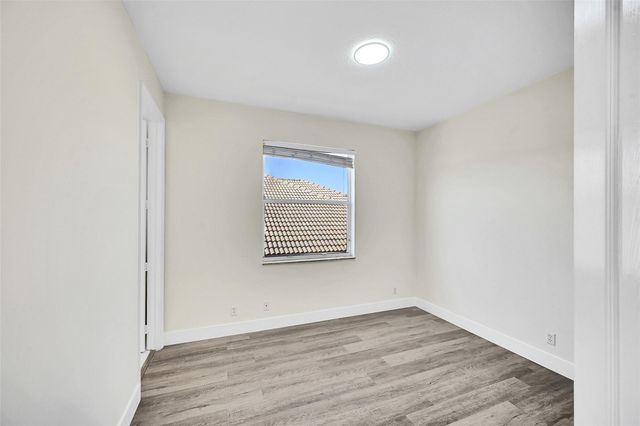 1221 Bay View Way, Wellington, FL 33414