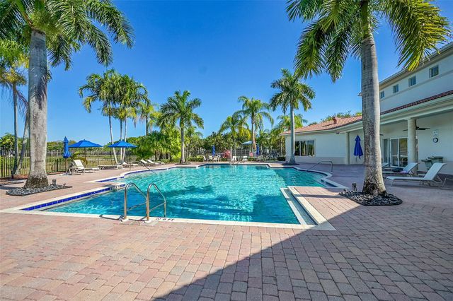 1221 Bay View Way, Wellington, FL 33414