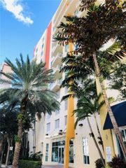 2275 Biscayne Blvd 808, Miami, FL 33137