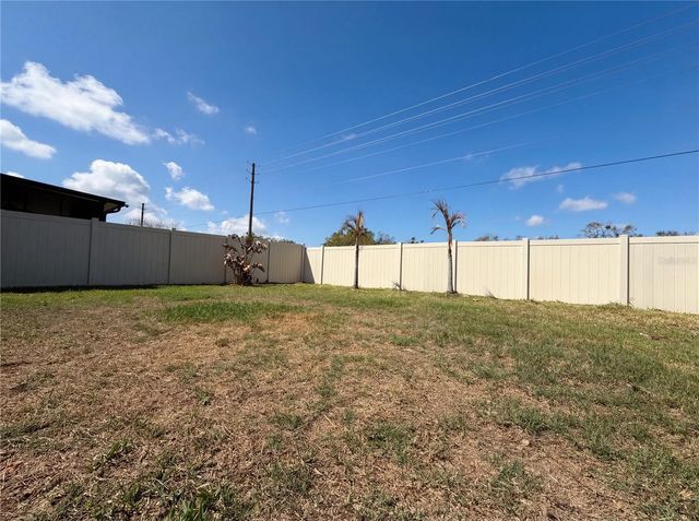 17005 PEACEFUL VALLEY DRIVE, Wimauma, FL 33598