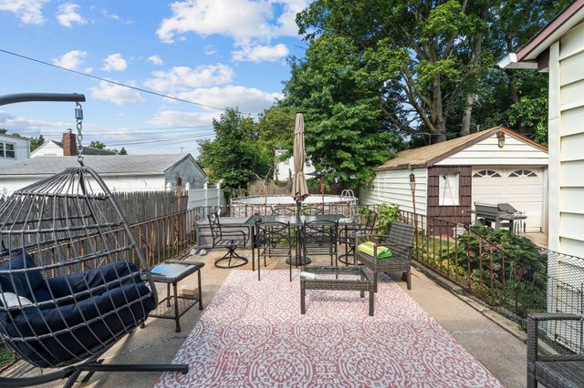 14-50 141st St, Whitestone, NY 11357